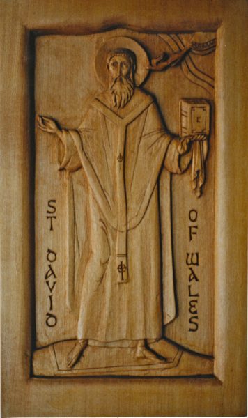 St David of Wales standing (carving)